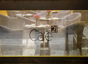 Cafe 21
