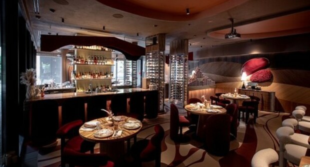 Ресторан InOut Bistro