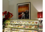 Vogue Cafe