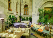 Business FM cafe Vasanta